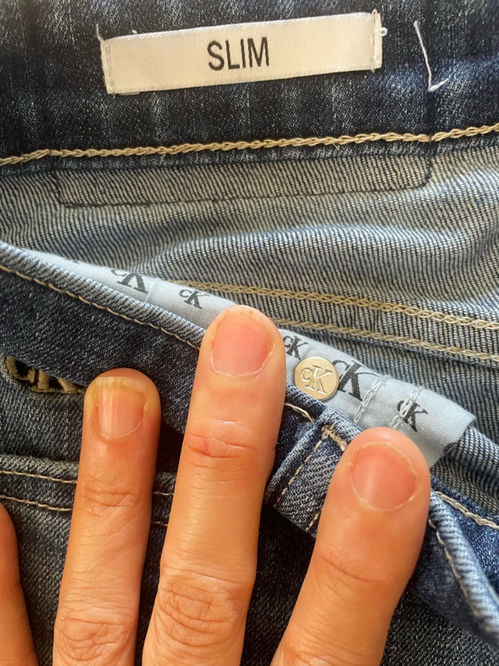 Calvin Klein Jeans Men's Indigo Slim Straight Jeans - Picture 5 of 5